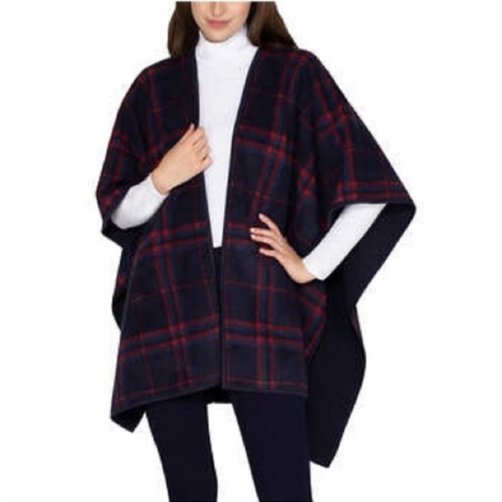 Ike Behar Reversible Plaid Fleece Wrap-Red/Navy Blue-Women One Size